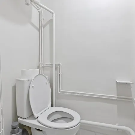 Heart Of 1br-4p Le Marais 7 Free Netflix Parigi